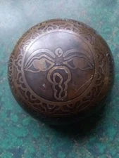 Vintage Tibetan Buddhist Chakra Singing Bowl Handmade Etched Bronze Brass 5"