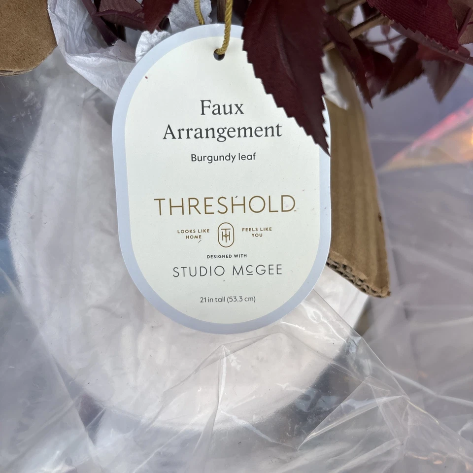 全新带标签 Threshold Studio McGee 人造排列勃艮第叶带纹理花瓶 21 — 第 2/2 张图片