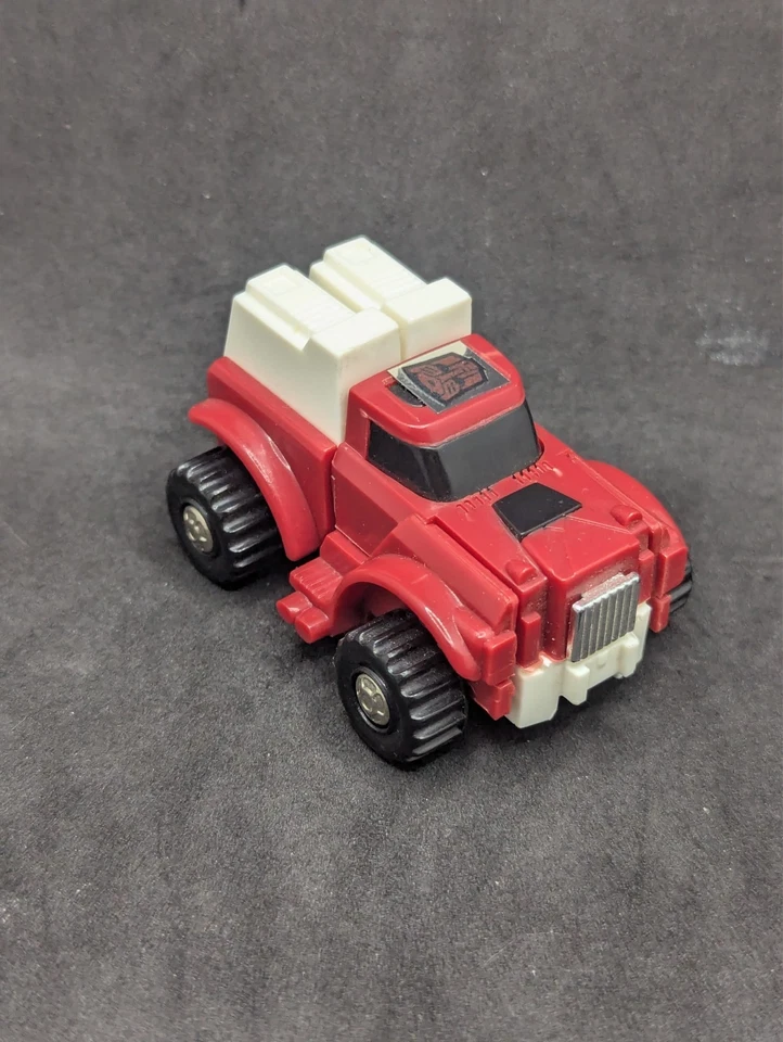 Transformers G1 Reissue Swerve Figure - Image 2 of 4