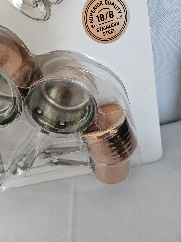 Juego de 10 tazas y cucharas medidoras de cobre martillado de acero inoxidable Members Mark Foto 4 de 4