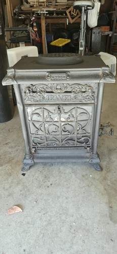 Cast Iron Gas Heater Made By Jewel. Missing Ceramic Insides.worth 800