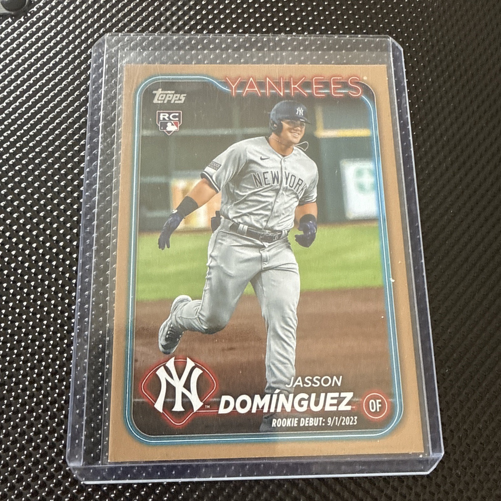 2024 Topps Update Series - Rookie Debut Jasson Dominguez #US175 Gold /2024 (RC)