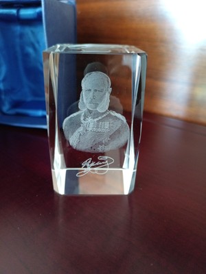 Kaiser Wilhelm I, Kristallglas-Würfel mit 3d Laser-Gravur