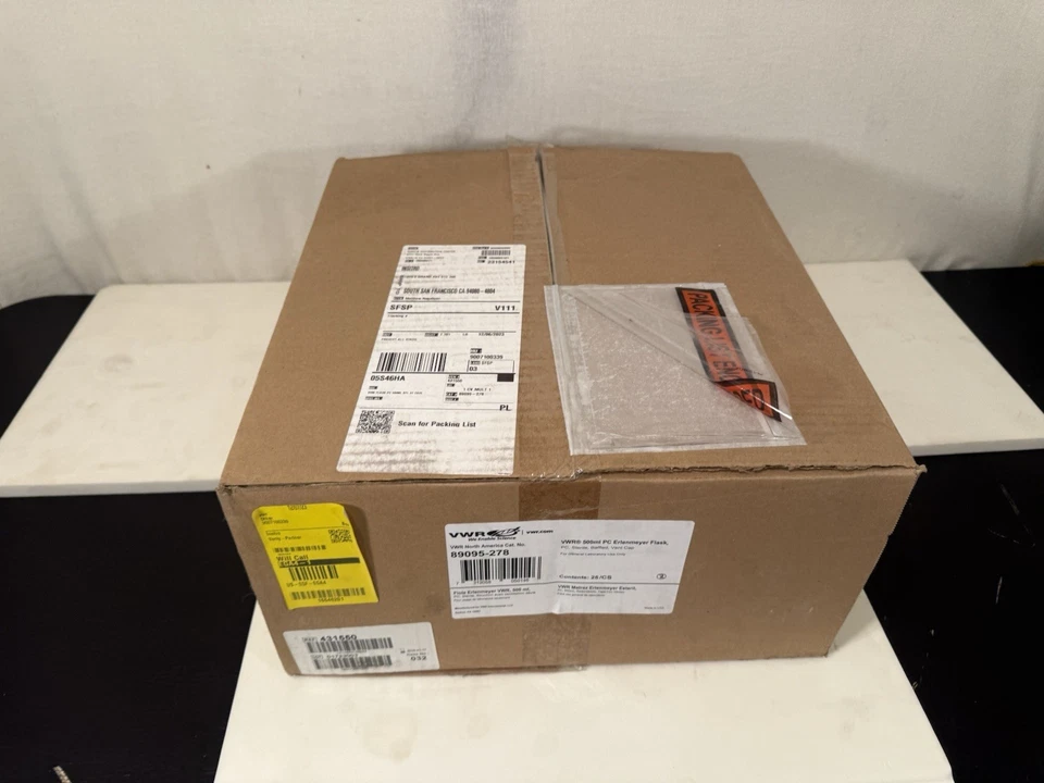 BOX OF 25 VWR 89095-278 PC GRADUATED ERLENMEYER FLASK 500ml Vented Cap - Image 2 of 4