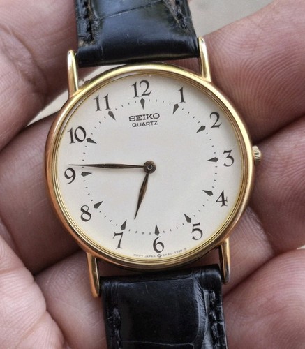 Seiko Mens Watch 30mm Gold Tone Case White Dial Black Leather Band 8.5"