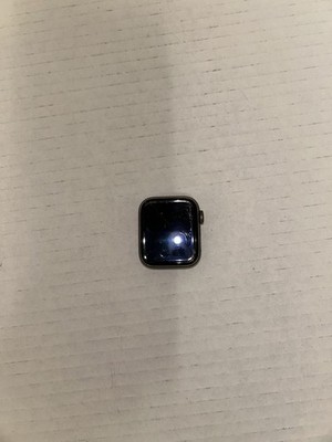 Apple Watch SE 1st Gen Nike Edition 40mm Black A2353 Smartwatch - Tested No Band