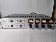 Behringer Vintager Series Tube Ultra Gain Microphone Preamplifier T1953 AS-IS 2