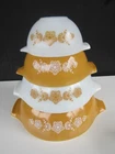 PYREX Butterfly Gold Cinderella Nesting Mixing Bowls Set of 4: 441,442,443 & 444