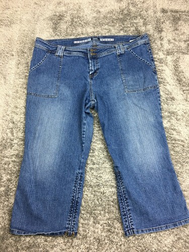 l.e.i Capri Jeans Women's Size 22 