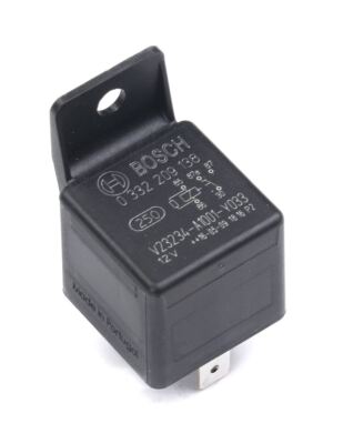 BOSCH OEM 12796772 / 0332209138 Fuel Pump Relay for Saab 9-3 2003 