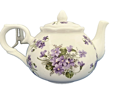 WILD VIOLET FINE BONE CHINA MADE ENGLAND by ADDERLEY TEAPOT 6 CUP