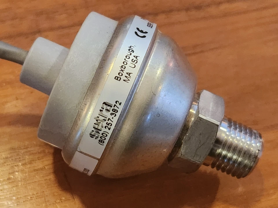 Setra 2091050PG2M1103 Pressure Sensor, 0-50 PSI, 1/4 NPT, 4-20mA, 2' Cable (NOS) - Image 2 of 4