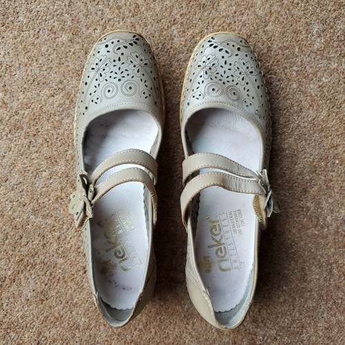 Rieker shoes the Best for Quality â StyleSkier.com