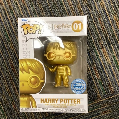 Funko Pop! Vinyl: Harry Potter - Harry Potter (Gold) - Funko Special Edition