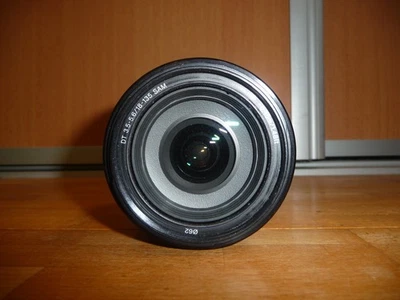 Sony SAL18135 / 18-135mm 3.5-5.6 DT / Sony alpha - Photo 1/4