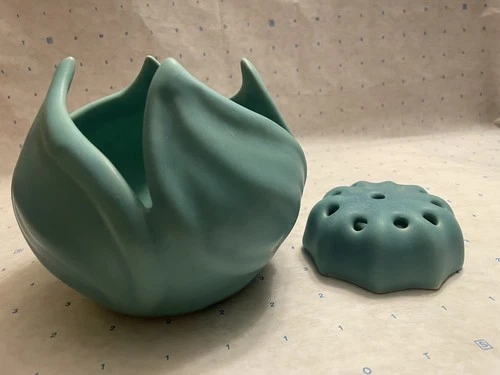 Van Briggle tulip vase with flower frog set lot turquoise matte art pottery PERF