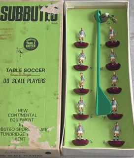 Subbuteo Crystal Palace Ref 40 HW Reverse Shirts