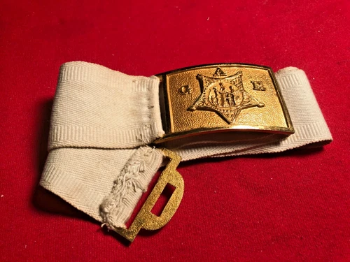 CIVIL WAR GAR VETERANS' MEMBERSHIP BELT BUCKLE AND BELT - STAR DESIGN #3