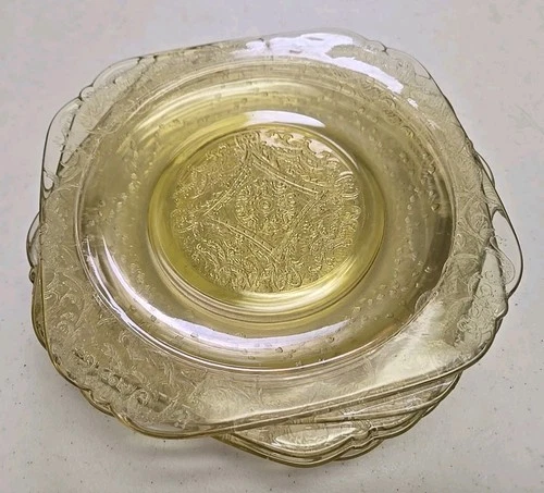 5 Amber Yellow Federal Glass Madrid Bread Salad Dessert Plates Vintage