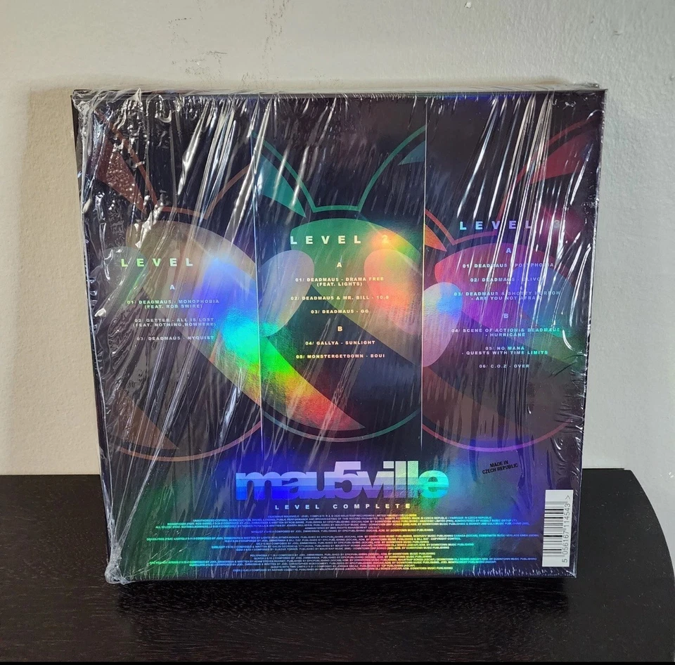 NEW Deadmau5 SIGNED Mau5ville Level Complete COLOR Vinyl Box Set AUTOGRAPHED LP - Image 2 of 3