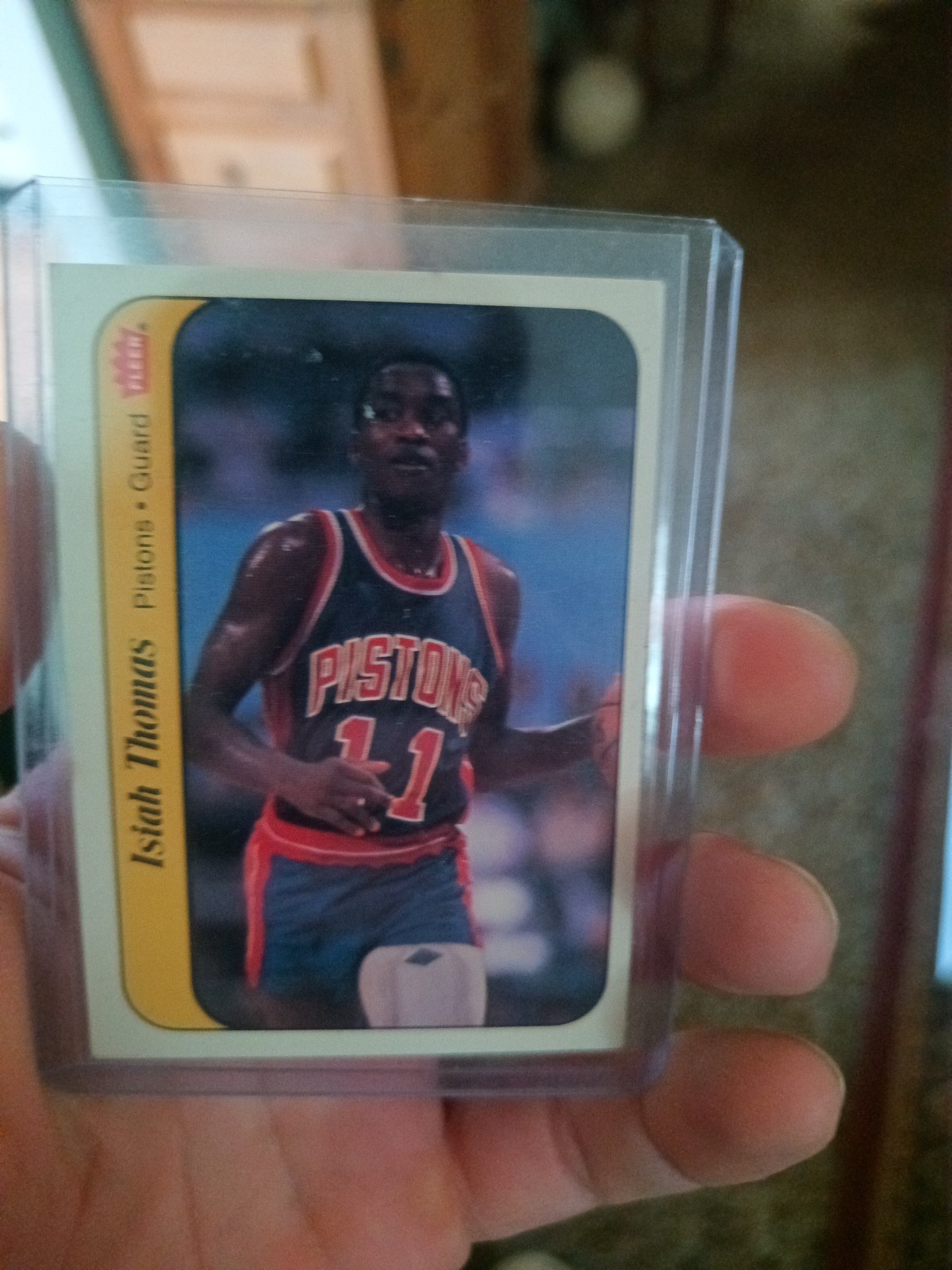 1986-87 Fleer - Stickers Isiah Thomas #10 (RC)