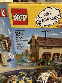 LEGO Simpsons House # 71006 Near Complete Boxed 99.9 Percent Complete