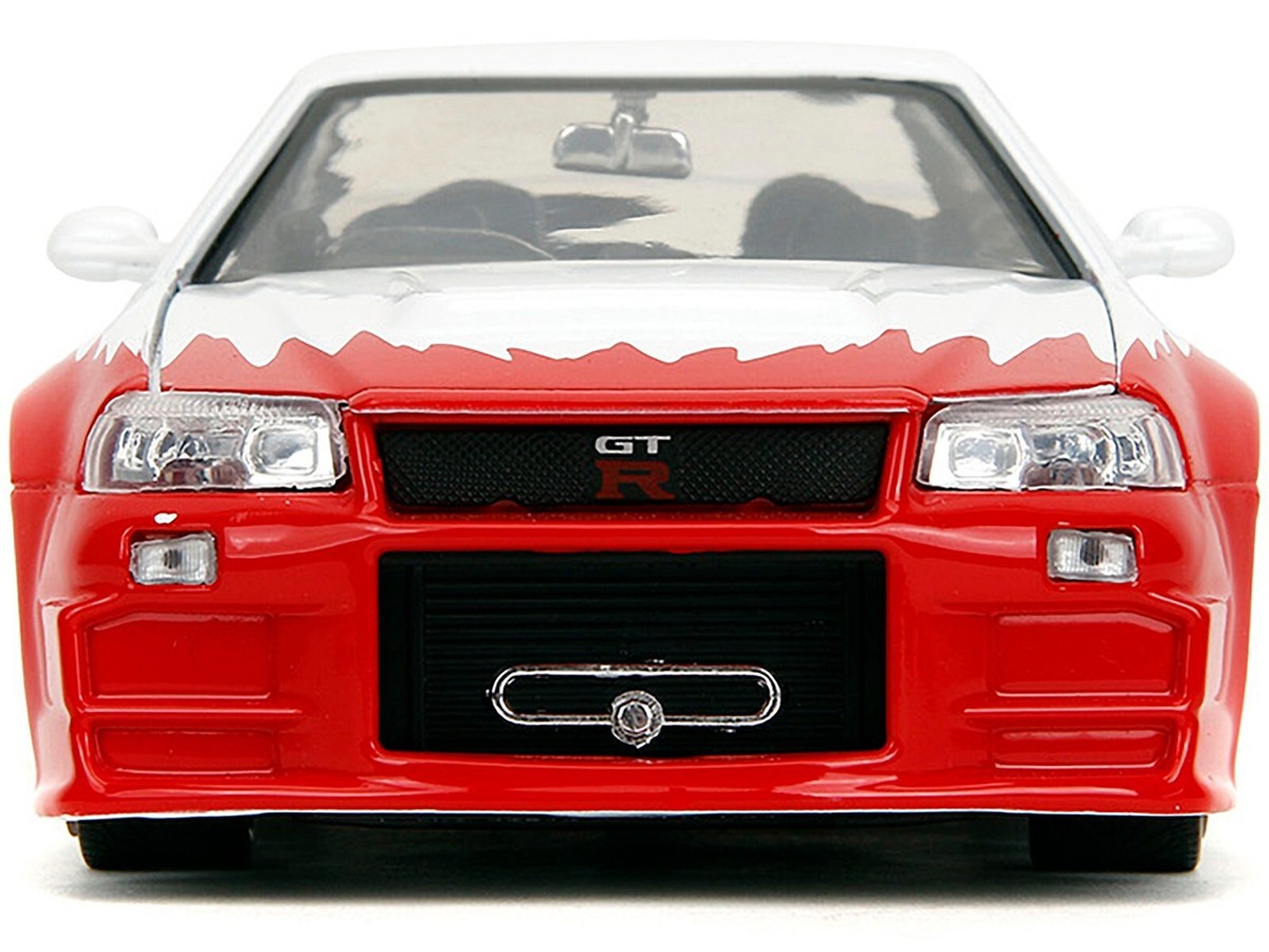2002 NISSAN SKYLINE GT-R R34 & RYU FIGURE 