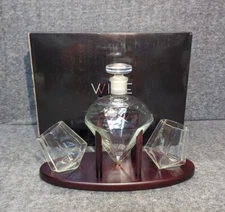 The Wine Savant- Diamond Decanter & 2 Glass Set Christmas Or New Year's Gift 