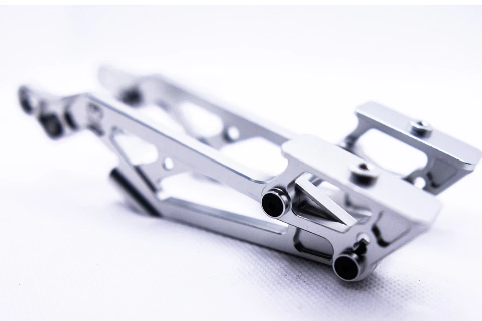 Soporte de ala cromado para Arrma 1/8 6S Kraton Typhon Talion Senton Outcast Notorious Foto 3 de 4