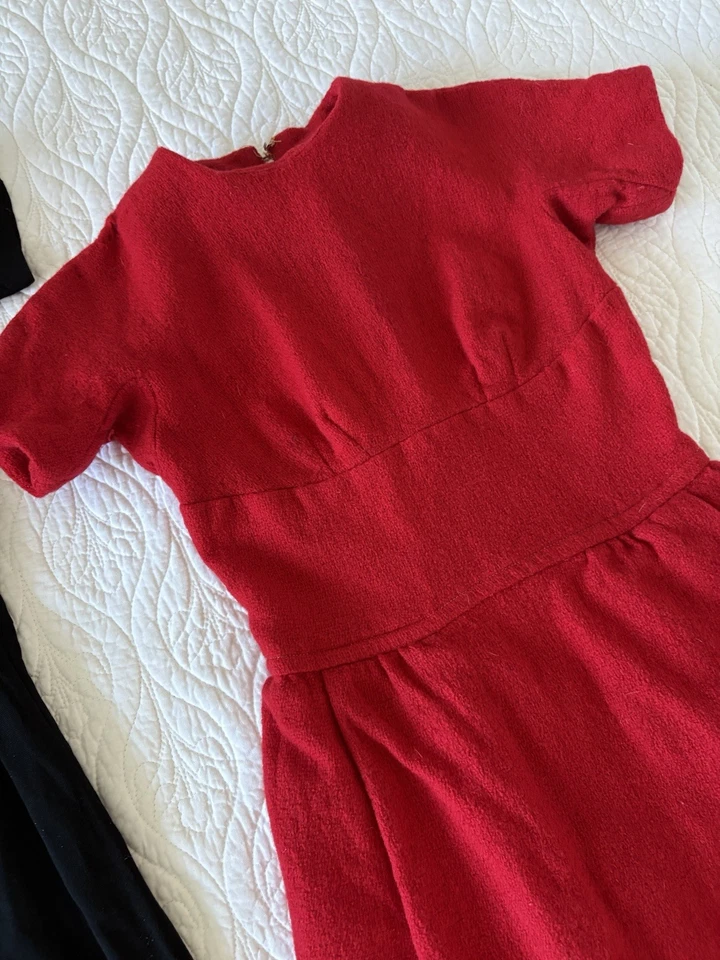 Lot Of 2 Vintage 1930s 40s Dresses Seamstress Special TLC Repair NEEDED - Image 3 of 4