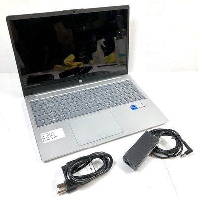 HP 15-FD0107DX 15.6'' 512GB SSD 16GB RAM 1.7GHz Core i7-1255U Win 11 Home