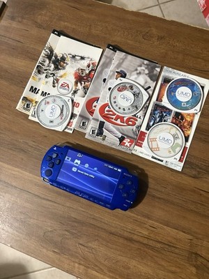 TETSED READ BUNDLE LOT GAMES UMD PSP 3000 Vibrant Blue INSERTS MANUAL USA ENG GC