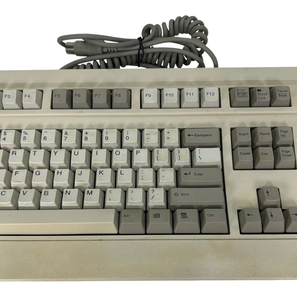 Vtg Fujitsu FKB4725-T601 AT 5 Pin DIN Wired Mechanical Keyboard Missing 1 Foot - Image 3 of 4