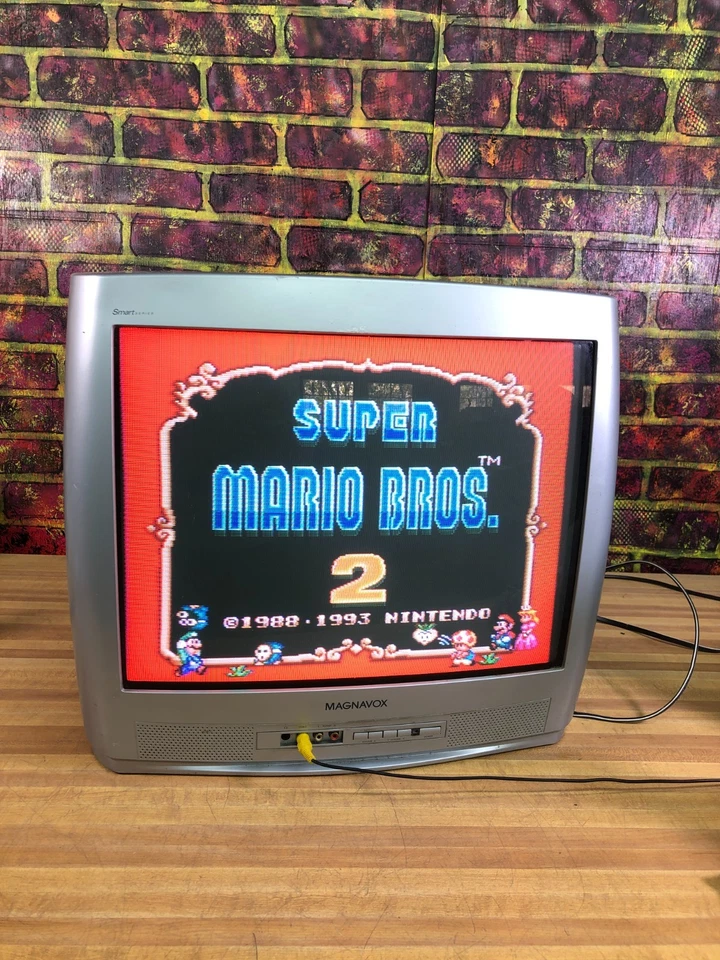 Magnavox 20MS233S 20” Curved CRT Television TV Front Inputs Retro Gaming - Image 3 of 4