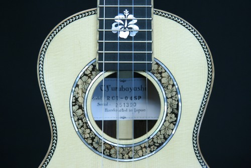 Tatsuro Furubayashi RCT-04SP Concert Ukulele Pine & Rosewood New - Afbeelding 3 van 6