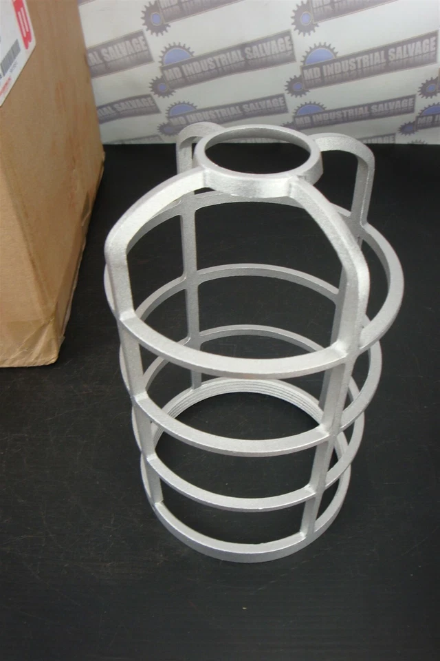 RAB VP "HID" CEILING 100W with GLASS GLOBE AND CAGE VX2HH100QT (NEW in BOX) - Image 4 of 4