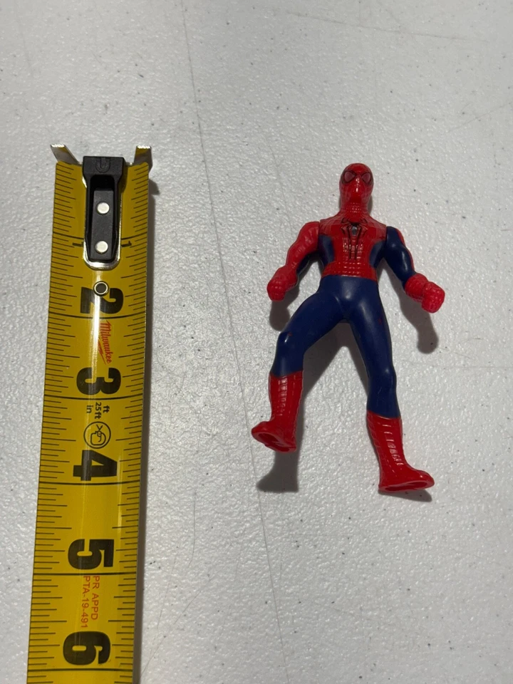 AMAZING SPIDER-MAN FIGURE 2014 MCDONALD'S HAPPY MEAL - Image 4 of 4