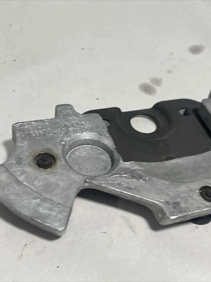 SOPORTE VOLANTE CHRYSLER TOWN & COUNTRY 2001-2004 04680444AA Foto 3 de 4