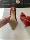 Women’s Enzo Angiolini Dark Red Suede Pumps With Back Zipper Detail Sz 7 — photo 9