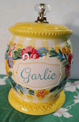 The Pioneer Woman Sweet Romance Ceramic Garlic Keeper w Lid yellow floral great