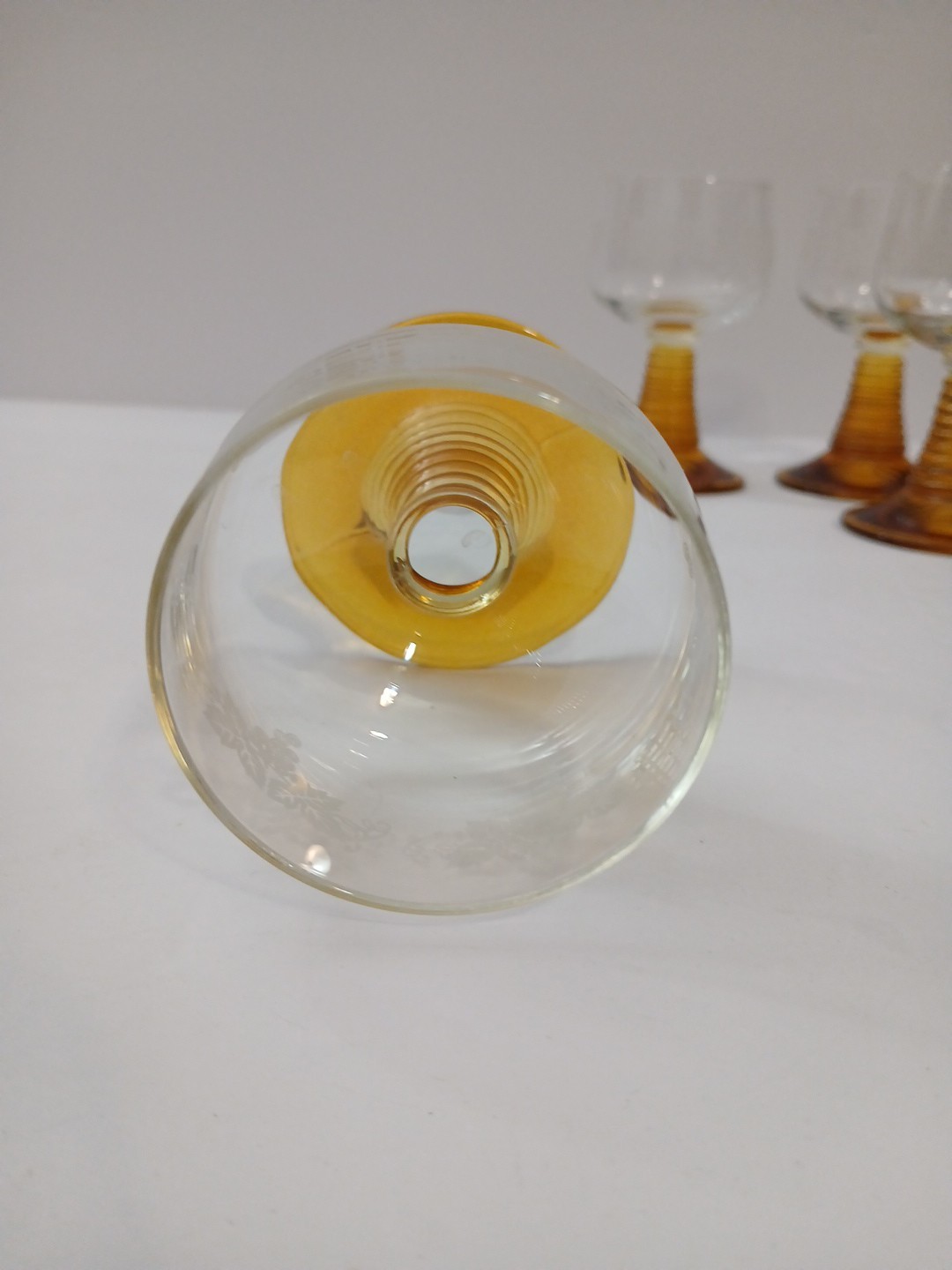 Schott Zwiesel Amber Beehive Stem Etched Grape Leaf Cordial Glasses Lot of 4