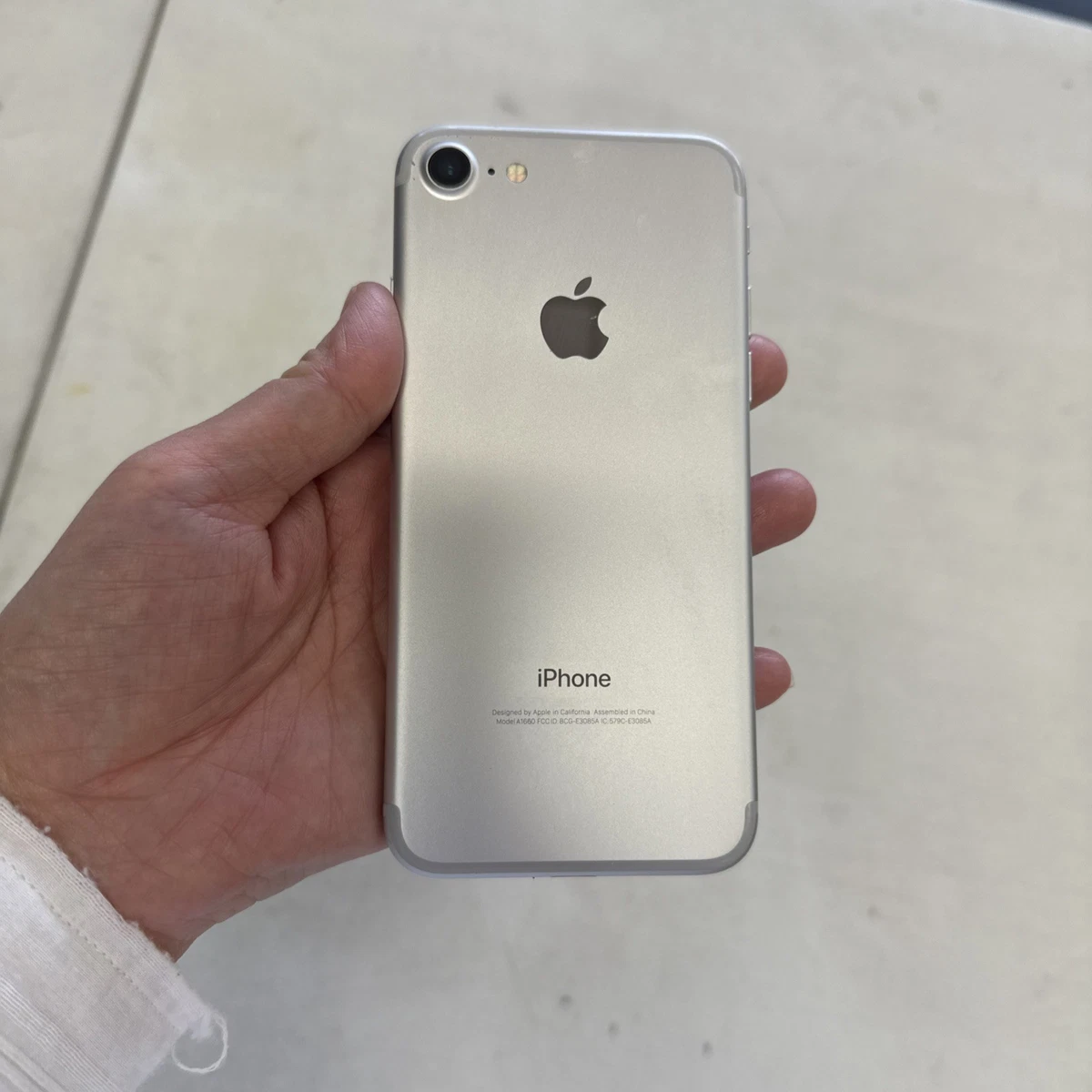 Apple iPhone 7 Silver Phones for Sale - eBay