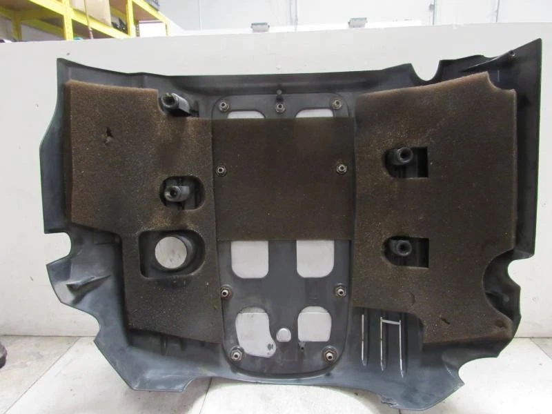 Chrysler 300 2008 cubierta del motor Foto 4 de 4