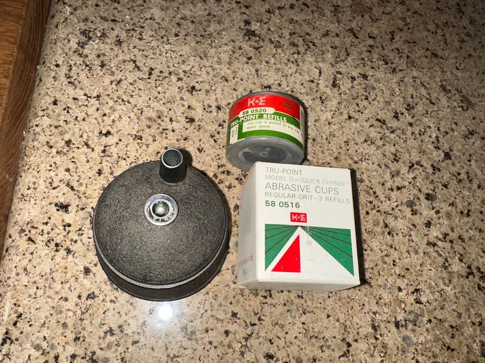 Vintage K&E Leitz Pencil Lead Pointer + Extra Abrasive Cups - Image 3 of 4