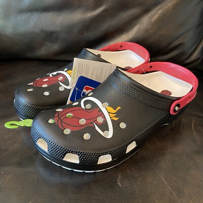 Crocs NBA Miami Heat Classic Clogs Men display picture 1
