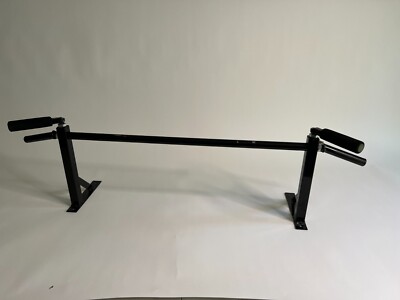 Joist Mount Pull-Up Bar   Ceiling Mounted, Box 1 Accessories