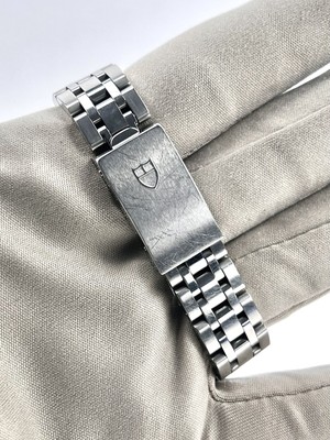 TUDOR Classic Date 22010 Ladies Watch Black Dial B&P 2016 | eBay display picture 3