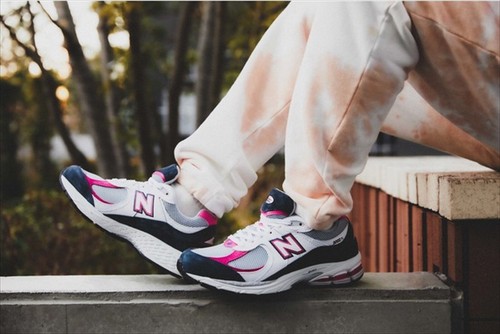 NEW BALANCE ML2002RH WHITE PINK BRAND 