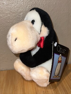 Vintage 1985 Bloom County Opus Penguin Comic Strip Plush 8'' Dakin Red Bow Tie