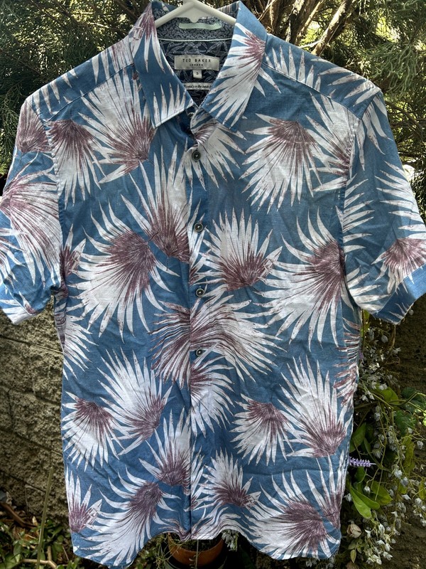 Ted Baker~Shirt sz 3~Small~Hawaiian Tropical~Light Textured Cotton~Casual Luxury